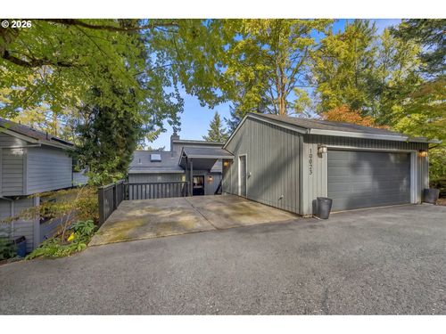 10023 Sw Quail Post Rd, Portland, OR, 97219 | Card Image