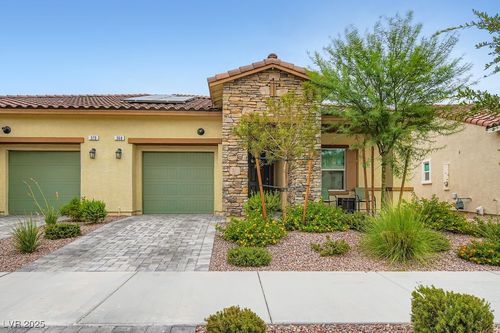 368 Canary Song Dr, Henderson, NV, 89011-4527 | Card Image