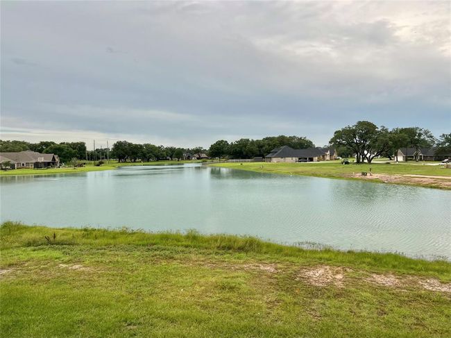 839 Oak Ridge Dr, House other with 5 bedrooms, 4 bathrooms and 2 parking in Angleton TX | Image 20