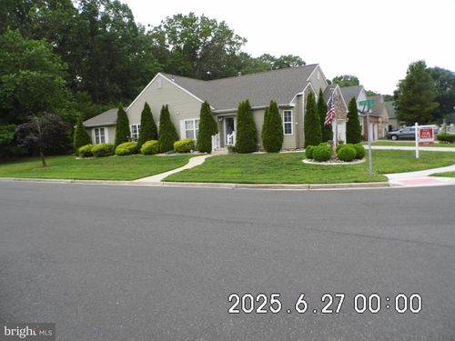 460 Virgin Island Dr, WILLIAMSTOWN, NJ, 08094-3038 | Card Image