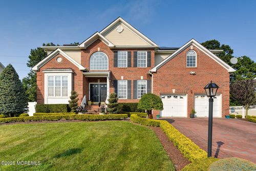 12 Ellis Ct, Morganville, NJ, 07751-2652 | Card Image