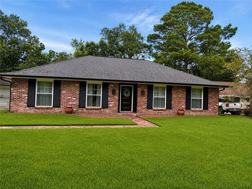 291 Cross Gates Blvd, Slidell, LA, 70461-4122 | Card Image