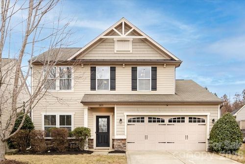 11033 Hat Creek Ln, Davidson, NC, 28036-9606 | Card Image