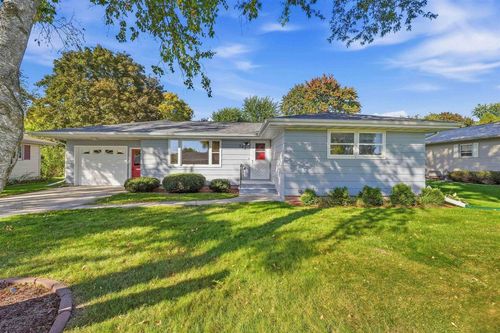 502 Lake Street, Beaver Dam, WI, 53916 | Card Image