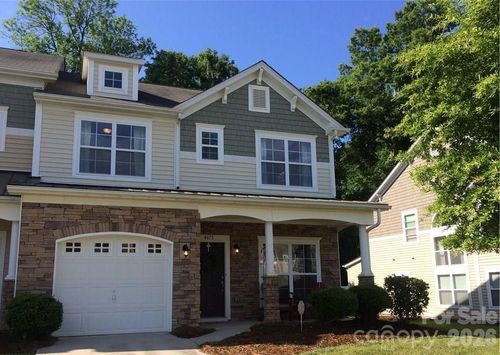 4613 Craigmoss Ln, Charlotte, NC, 28278-6674 | Card Image