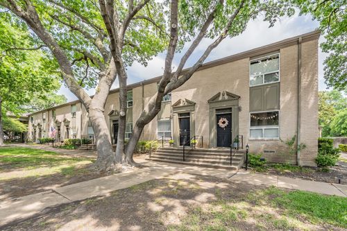 apt-8-7430 W Northwest Hwy, Dallas, TX, 75225-2428 | Card Image