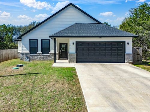 3039 Steepleridge Circle, Granbury, TX, 76048 | Card Image