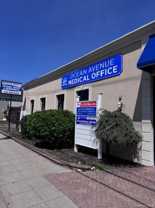 5-139 N Central Ave, Valley Stream, NY, 11580-3859 | Card Image