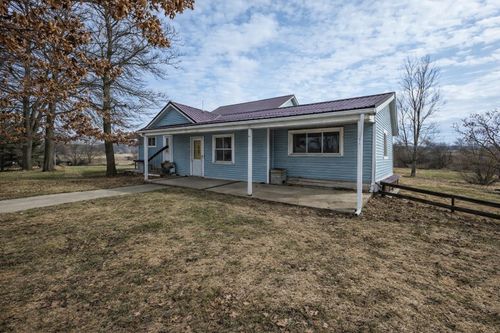 215 E Logan St, Tomah, WI, 54660-2723 | Card Image