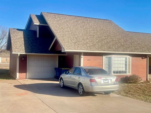 107 S Wedgewood Dr, Stillwater, OK, 74074-6228 | Card Image