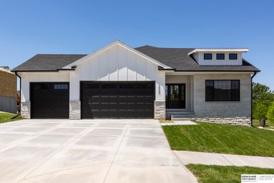 3020 Mulberry Drive, House other with 5 bedrooms, 2 bathrooms and 3 parking in Blair NE | Image 2