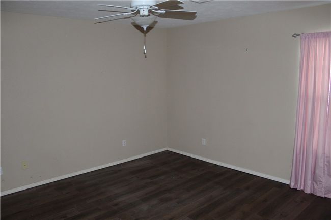 UNIT-5 - 1615 N Spring Rd, Condo with 3 bedrooms, 2 bathrooms and null parking in Harrison AR | Image 14