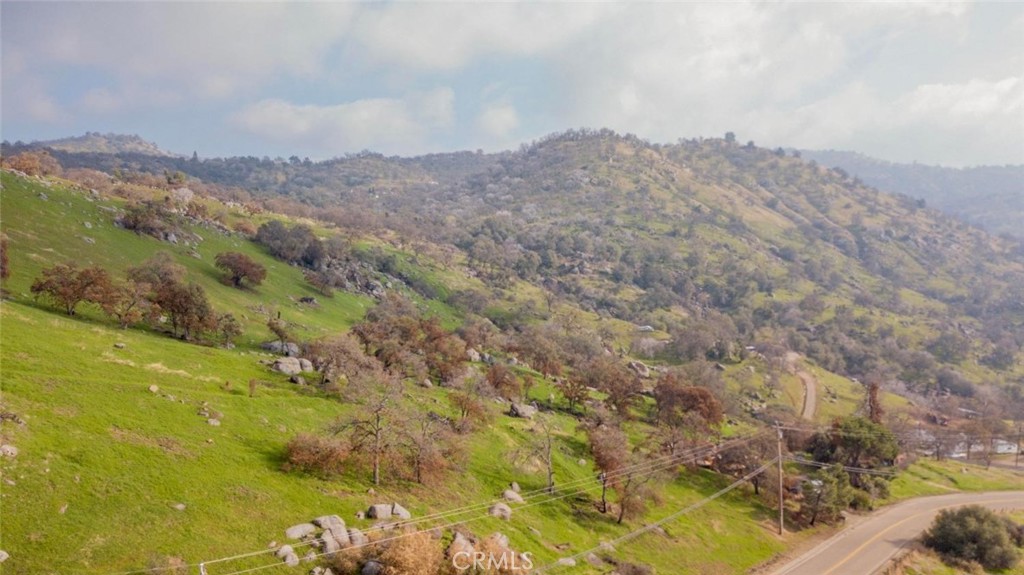 Land in Squaw Valley