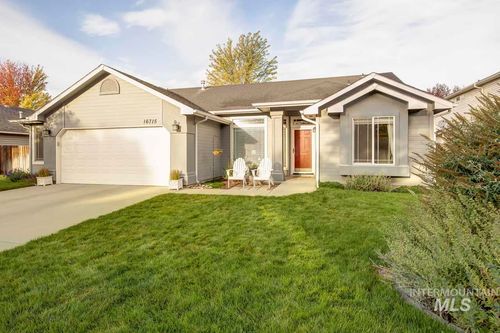 16715 N Tullamore Dr, Nampa, ID, 83687-4109 | Card Image