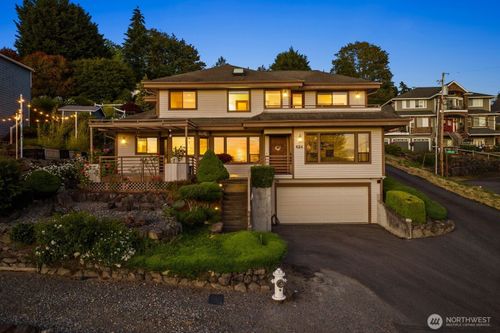 424 Alvord Avenue N, Kent, WA, 98030 | Card Image