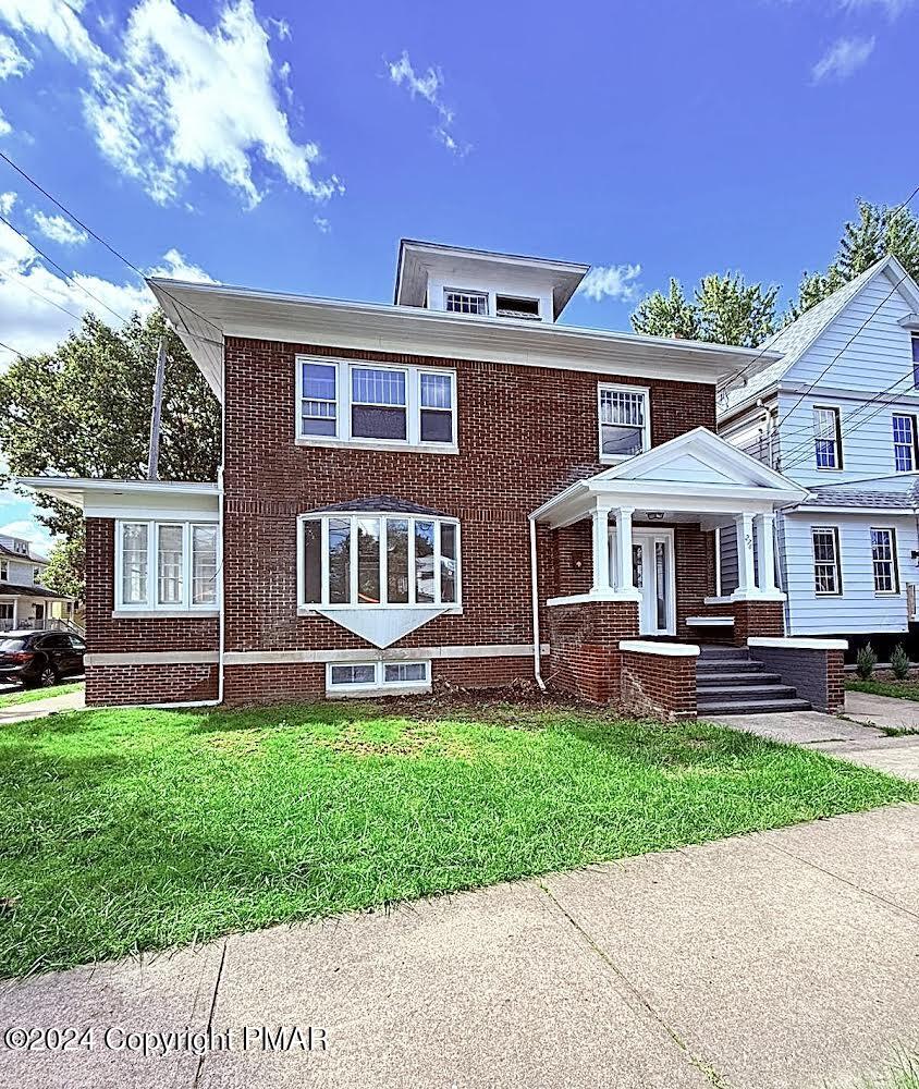 Academy St, Wilkes Barre, PA 18702
