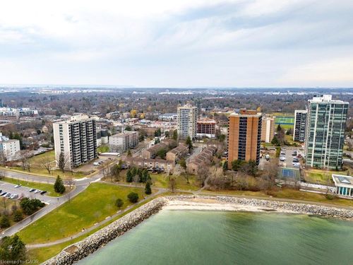 301-2263 Marine Dr, Oakville, ON, L6L5K1 | Card Image