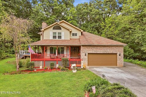 9417 Jim Loy Dr, Strawberry Plains, TN, 37871-1415 | Card Image