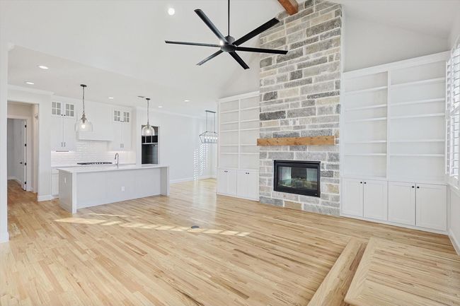 417 Cole Ln, House other with 3 bedrooms, 2 bathrooms and null parking in Midlothian TX | Image 15