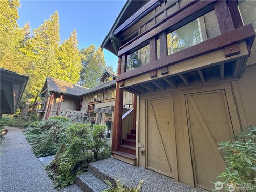 106-5438 Snow Goose Ln, Blaine, WA, 98230-6309 | Card Image