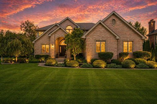 9917 Tanglewood Court, Munster, IN, 46321 | Card Image