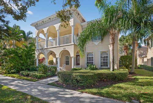 3518 Community Dr, Jupiter, FL, 33458-8752 | Card Image