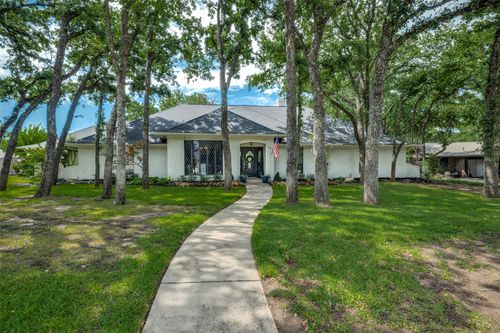 408 Santiago Pl, Denton, TX, 76205-5518 | Card Image