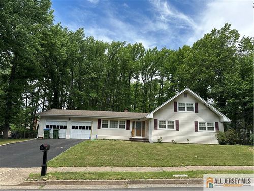 3 Westover Way, Edison, NJ, 08820-2228 | Card Image