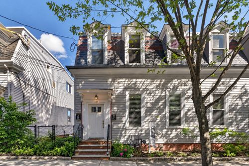 1-119 Heath St, Somerville, MA, 02145-1418 | Card Image