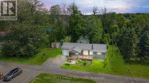 6235 Maple Ave, Lancaster, ON, K0C1N0 | Card Image