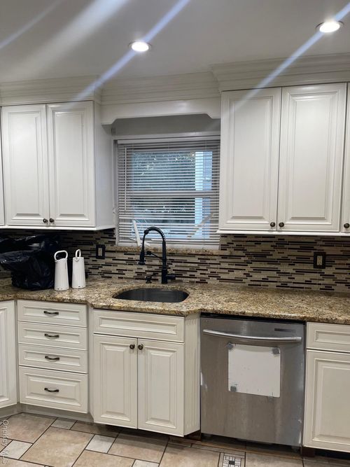 185 Parkview Dr, Shirley, NY, 11967 | Card Image