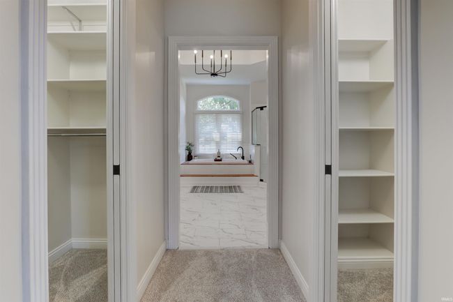 2122 Lakes Edge Dr, House other with 5 bedrooms, 6 bathrooms and null parking in Newburgh IN | Image 22