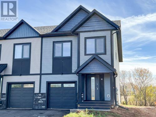 2 Enderis Lane, Charlottetown, PE, C1E3L5 | Card Image