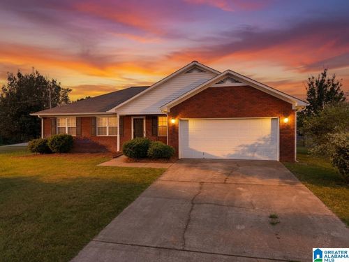 216 Wilson Way, Weaver, AL, 36277-4643 | Card Image