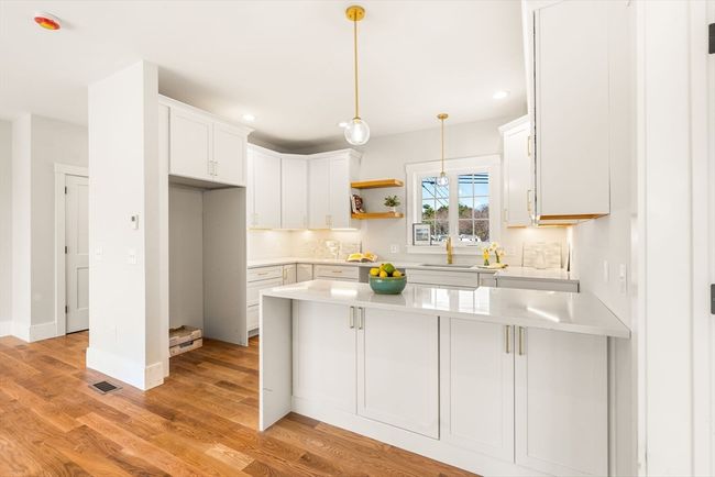 156 Beach Rd, House other with 4 bedrooms, 4 bathrooms and 4 parking in Salisbury MA | Image 6