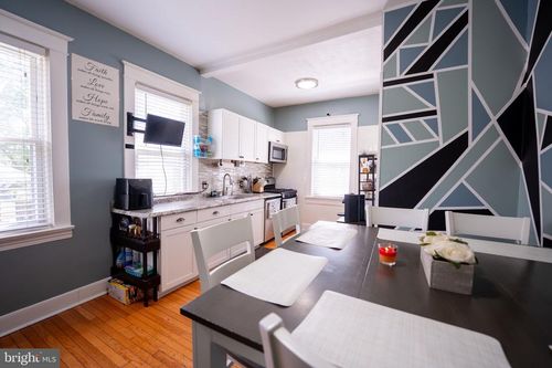4513 Kenwood Ave, BALTIMORE, MD, 21206-2122 | Card Image