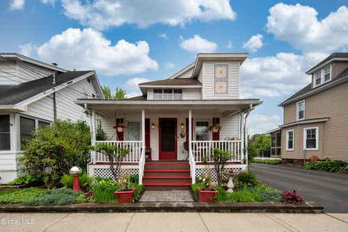321 Glen Ave, Scotia, NY, 12302-1709 | Card Image