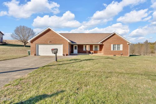 930 Ottway Road, Greeneville, TN, 37745 | Card Image