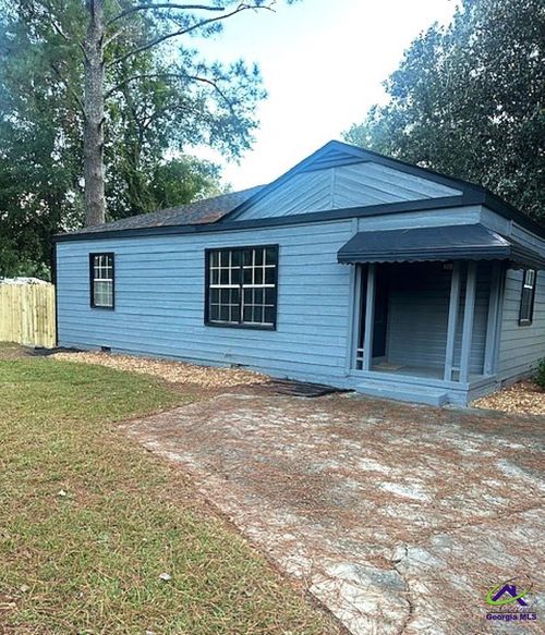 102 Camellia Cir, Warner Robins, GA, 31093-2535 | Card Image