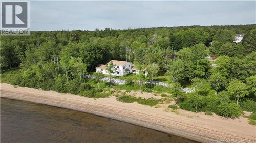 8 Tennis Court Rd, Rothesay, NB, E2E5W4 | Card Image