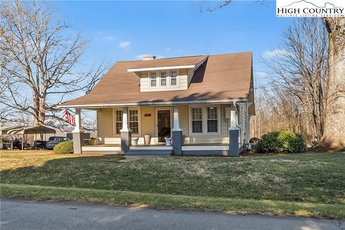 110 Garrison Rd, Morganton, NC, 28655-4760 | Card Image