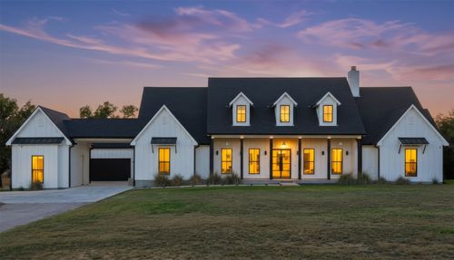 23937 Oscar Rd, Spicewood, TX, 78669-1876 | Card Image