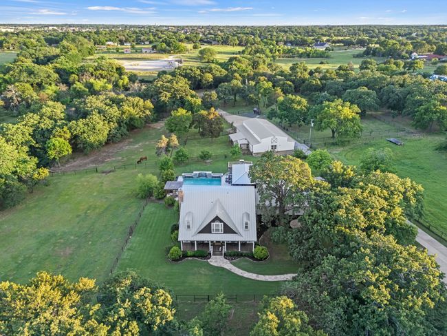 560 E Jernigan Rd, Home with 5 bedrooms, 5 bathrooms and null parking in Copper Canyon TX | Image 38