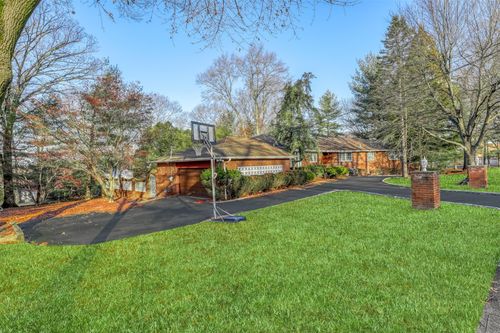 1 Ferruzza Drive, Ramapo, NY, 10977 | Card Image