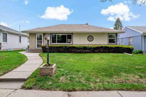 1552 Hoyt Avenue E, Saint Paul, MN, 55106 | Card Image