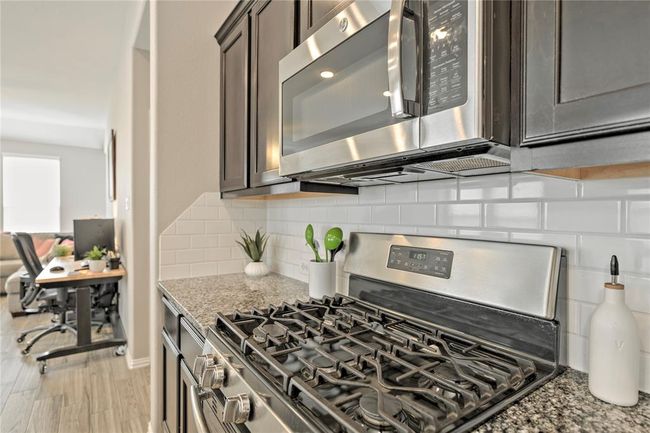 21231 Flowering Crape Myrtle Dr, House other with 3 bedrooms, 2 bathrooms and 2 parking in Porter TX | Image 8