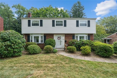 1227 Northwestern Dr, Monroeville, PA, 15146-4403 | Card Image