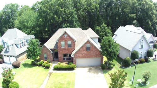 158 Calais Dr, Maumelle, AR, 72113-7201 | Card Image