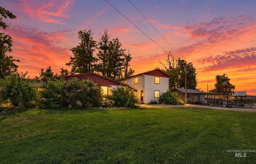 3817 Star Ln, Emmett, ID, 83617-8627 | Card Image