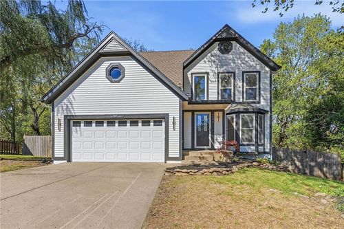 1436 N Anne Shirley Dr, Olathe, KS, 66061-6796 | Card Image